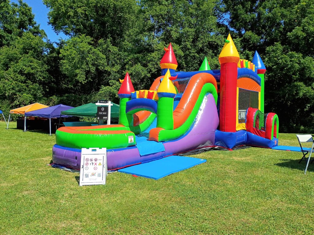 Bounce house with a slide for rent in middle TN